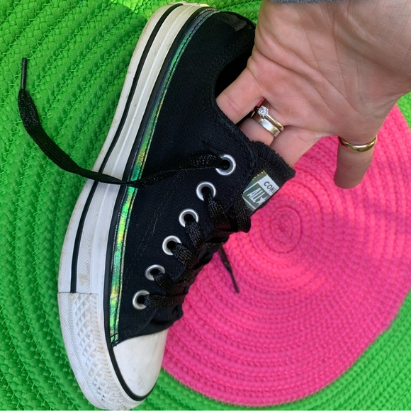 Converse size 7 ❤️ - Picture 4 of 9